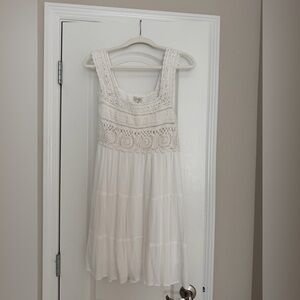 Jessica Simpson Crochet Dress, size M